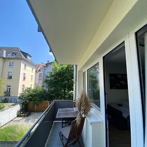 komplette-gemtliche-wohnung-zentral-gelegen-in.frankfurtammainhotels.com/