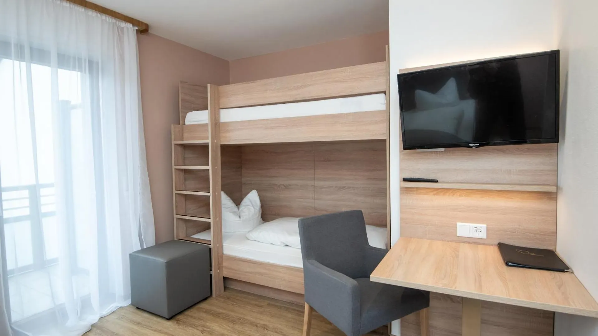 Neckarperle Hotel Edingen-Neckarhausen Guest house