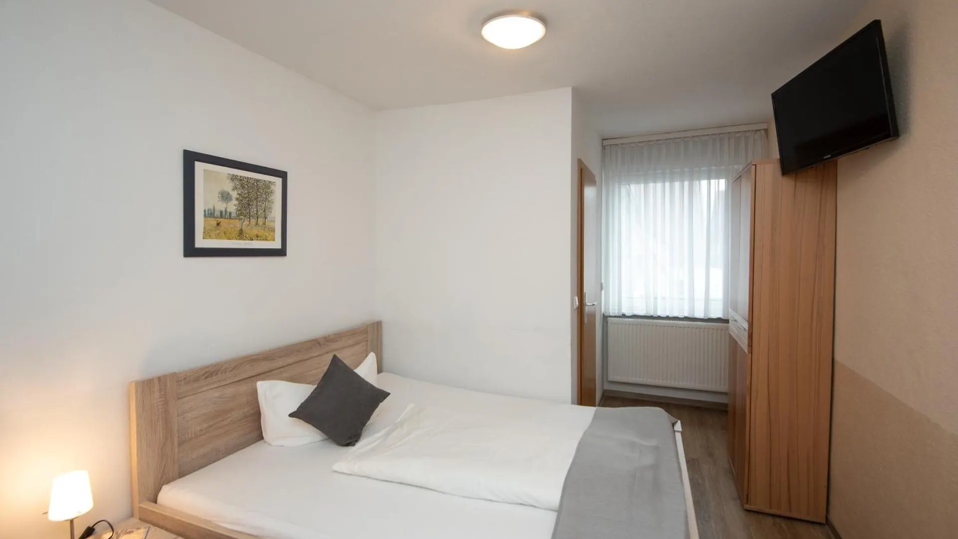 ** Guest house Neckarperle Hotel Edingen-Neckarhausen Germany