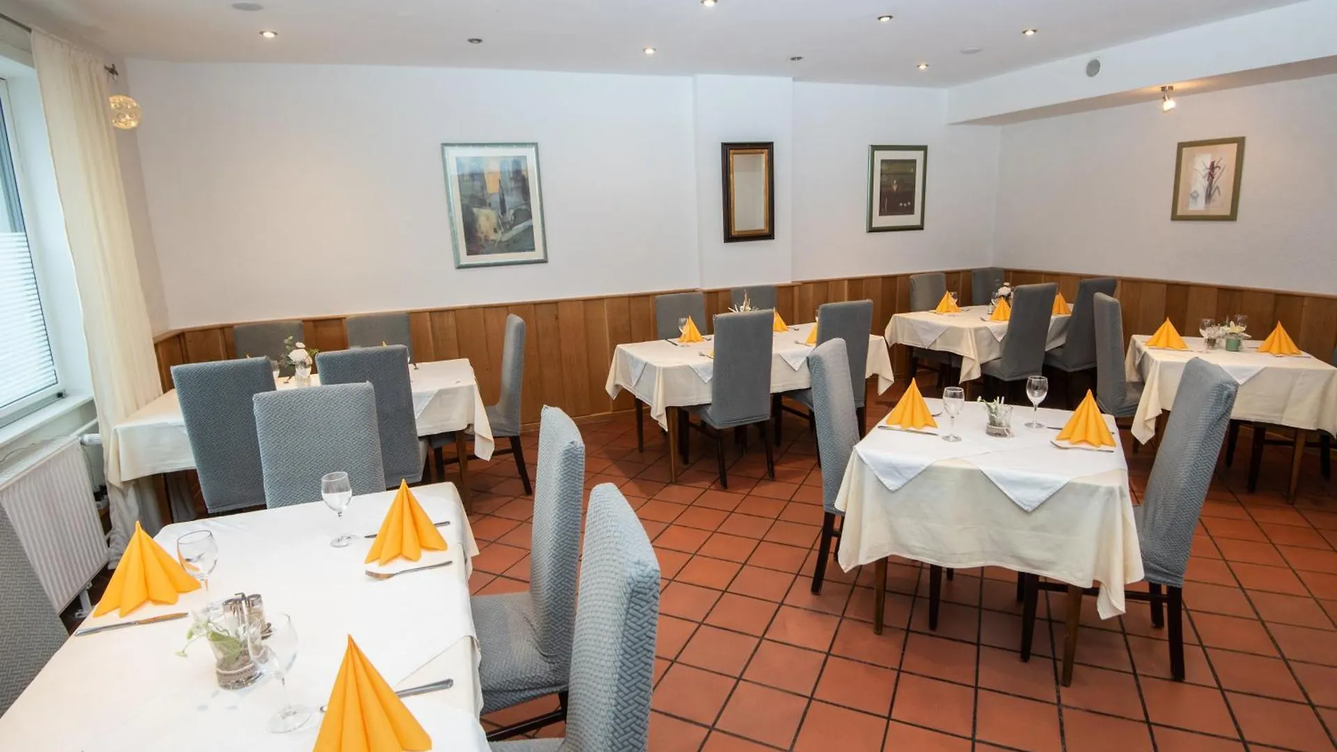 Neckarperle Hotel Edingen-Neckarhausen Germany