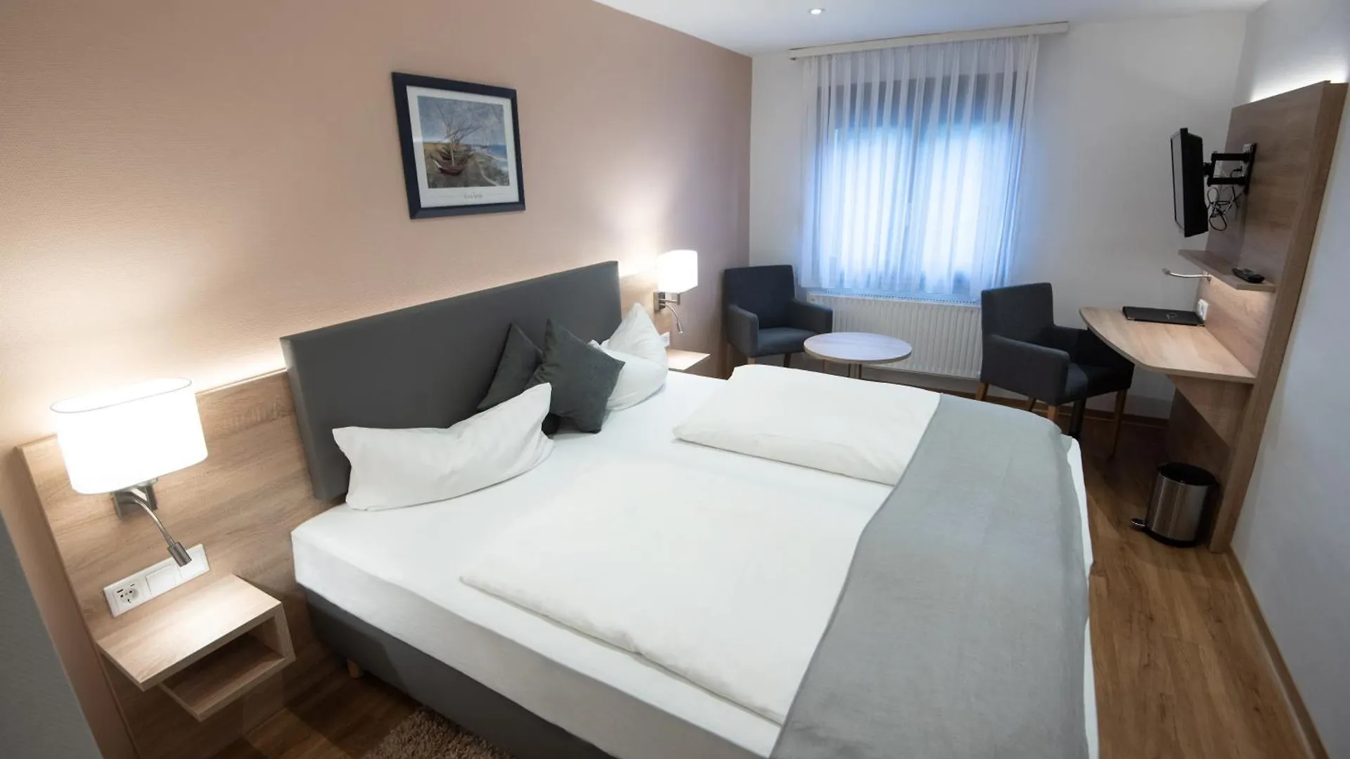 Neckarperle Hotel Edingen-Neckarhausen 2*,